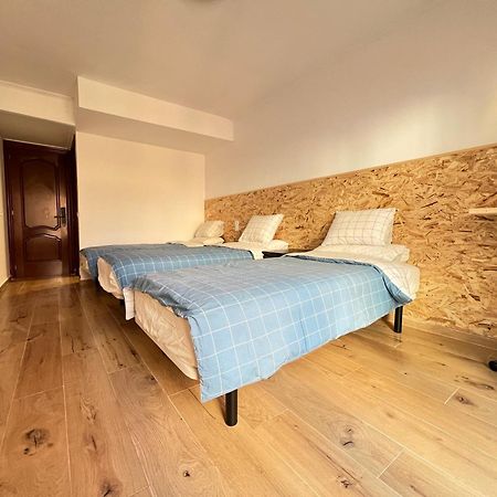 Fudodo舒适3 Beds Hotel L'Hospitalet de Llobregat Exterior photo