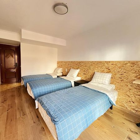 Fudodo舒适3 Beds Hotel L'Hospitalet de Llobregat Exterior photo
